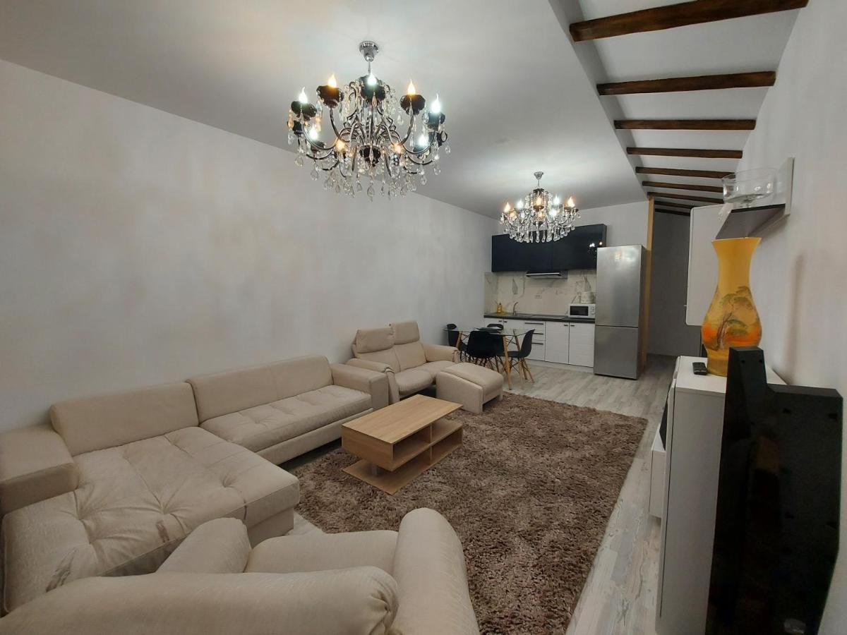 Jolie Art Apartment เบรยลา ภายนอก รูปภาพ
