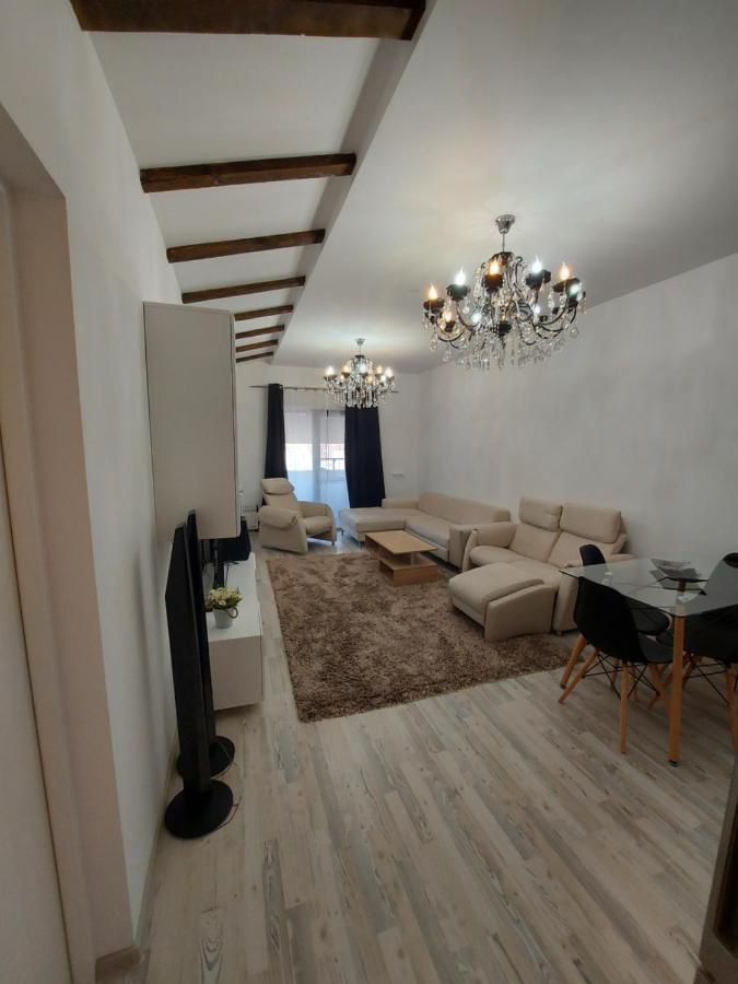 Jolie Art Apartment เบรยลา ภายนอก รูปภาพ