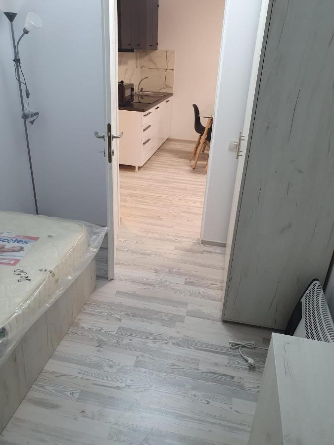 Jolie Art Apartment เบรยลา ภายนอก รูปภาพ